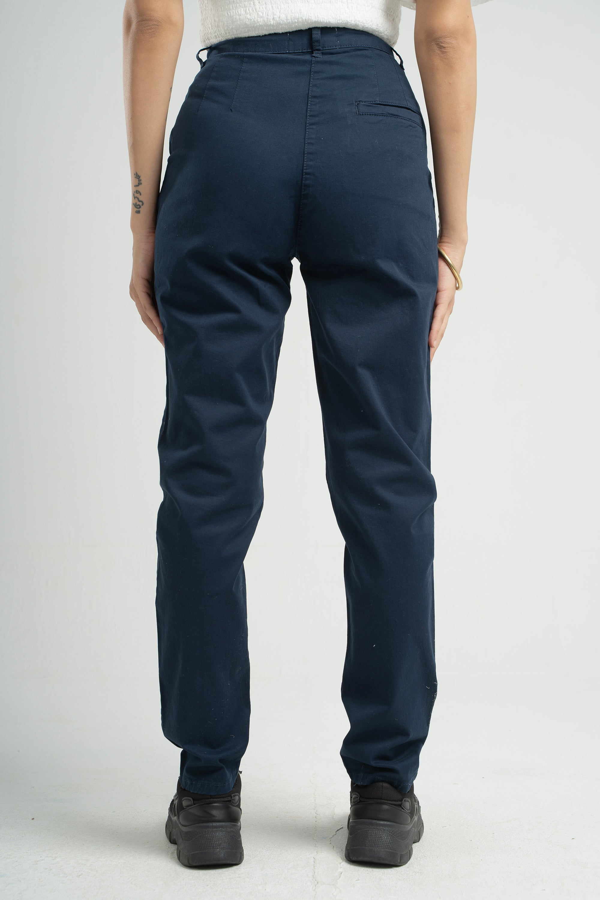 Relaxed Chinos